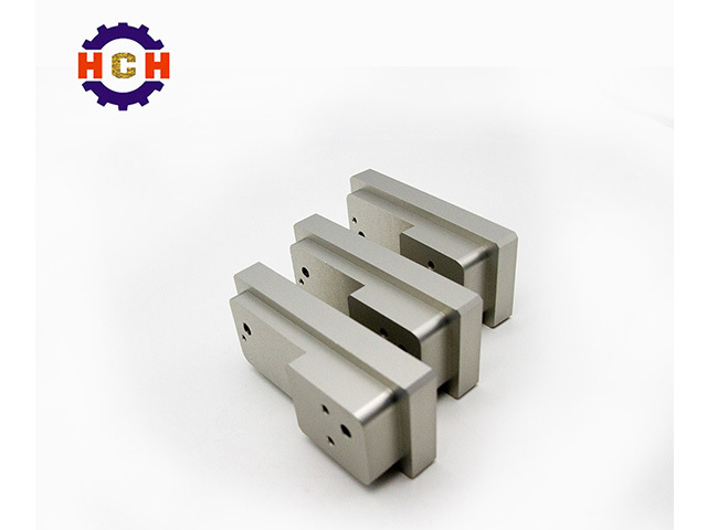 鈑金制造技術應用于精密零部件加工生產設備有很多的優勢_精密零部件_cnc精密機械加工_深圳_機械零部件加工廠